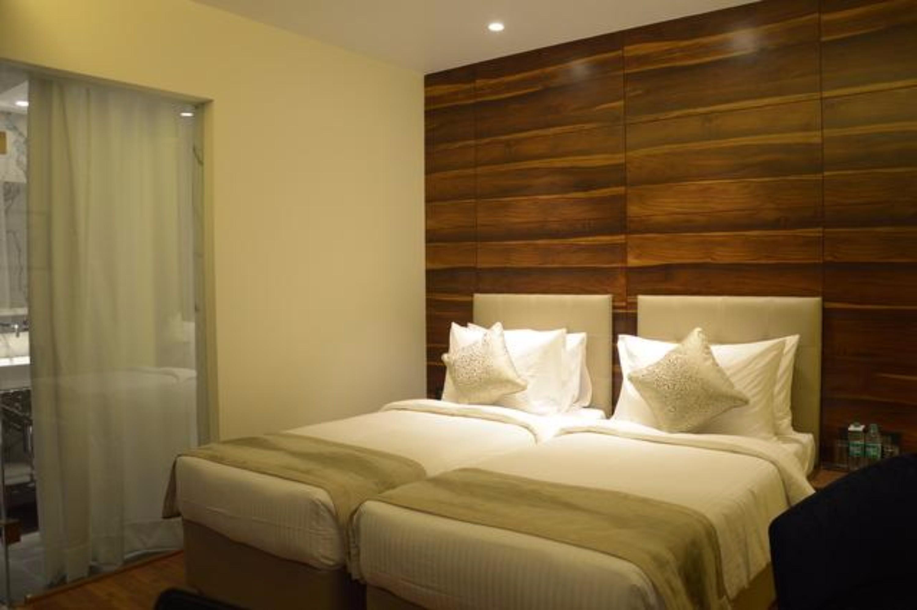 Connaught Royale Delhi Hotel New Delhi Exterior photo