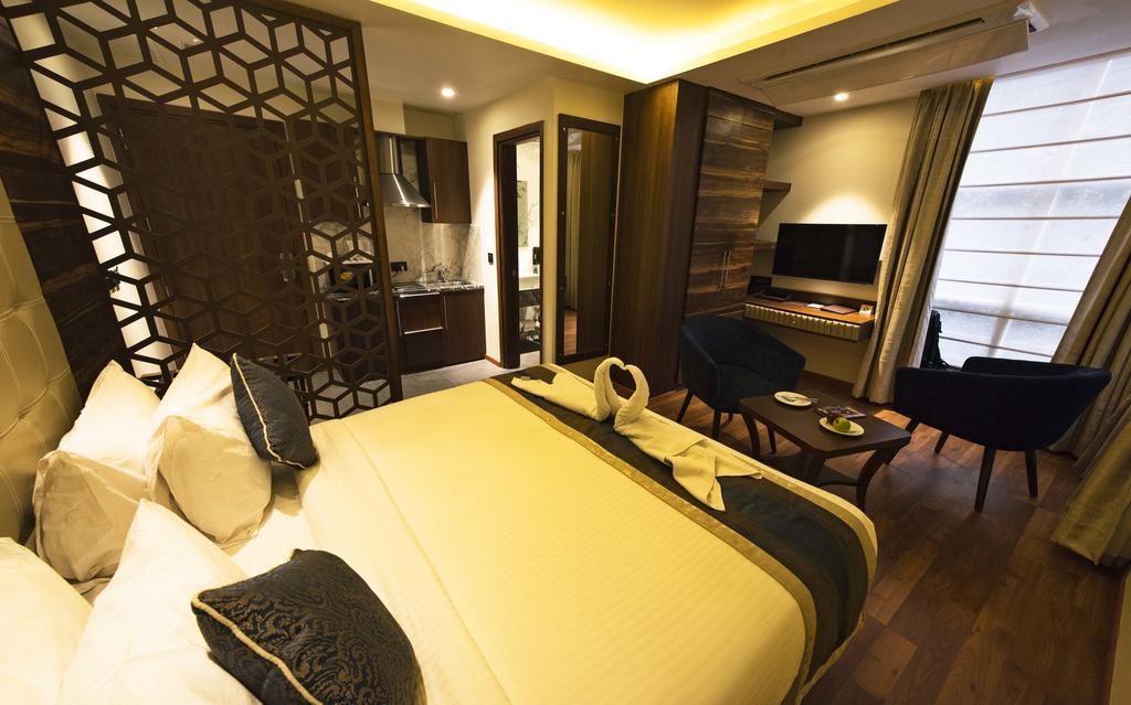 Connaught Royale Delhi Hotel New Delhi Exterior photo