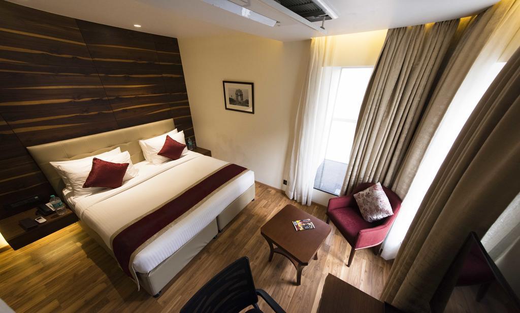Connaught Royale Delhi Hotel New Delhi Exterior photo